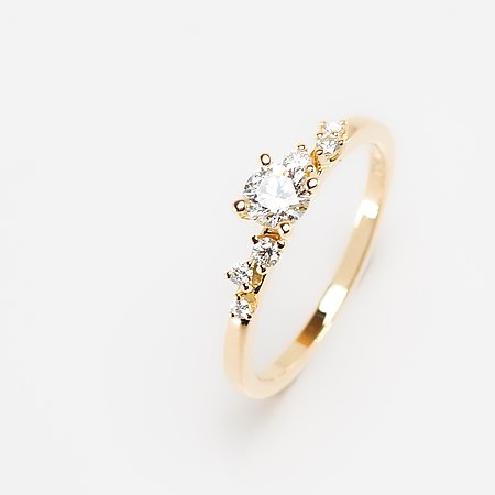 Brillantring zum Verloben aus feinem Gold